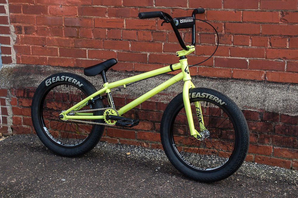 Nightwasp - Neon Yellow