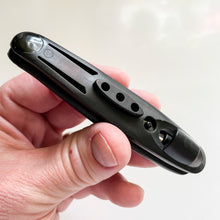 Load image into Gallery viewer, Durable Plastic Tire Levers - 2 pack
